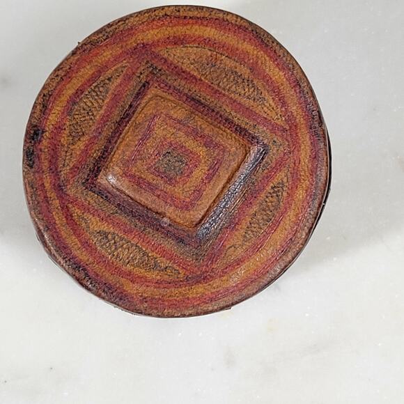 VTG Leather Box Lid 1.75" Brown Red Tooled Cylynder Storage Jar Travel - Picture 8 of 15